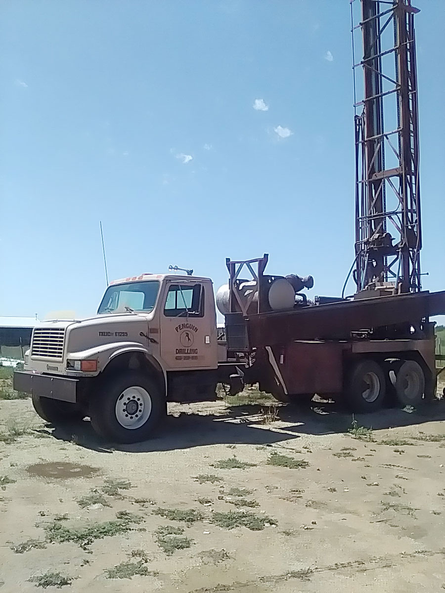 Chicago Pneumatic Top Drive Drilling Rig