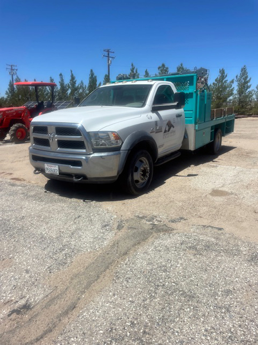 2007 Ram 5500 4 x 4 Flatbed Service Truck